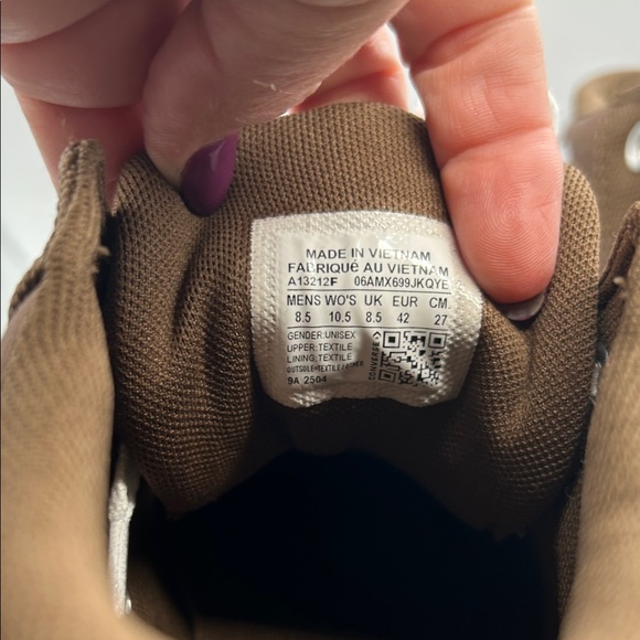 Converse Chocolate High-Tops with White Trim - Picture 4 of 8